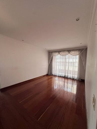 Apartamento de 4 alcobas en venta en Chicó Navarra, Bogotá, 285 m² · foto 7 de 12