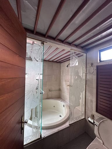 Apartamento de 4 alcobas en venta en Chicó Navarra, Bogotá, 285 m² · foto 9 de 12