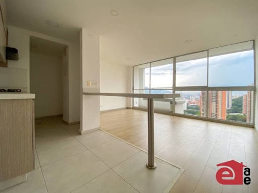 Apartamento de 3 alcobas en venta en San Remo, Sabaneta, 66 m² · foto 2 de 12