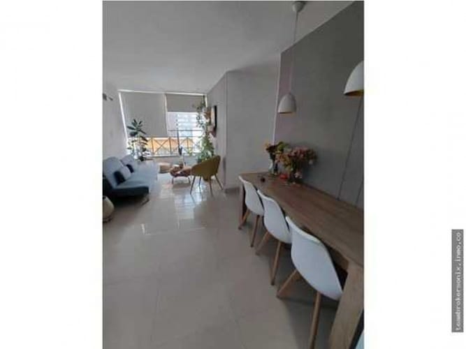 Apartamento de 3 alcobas en venta en Torres De Confandi, Cali, 56 m² · foto 7 de 14