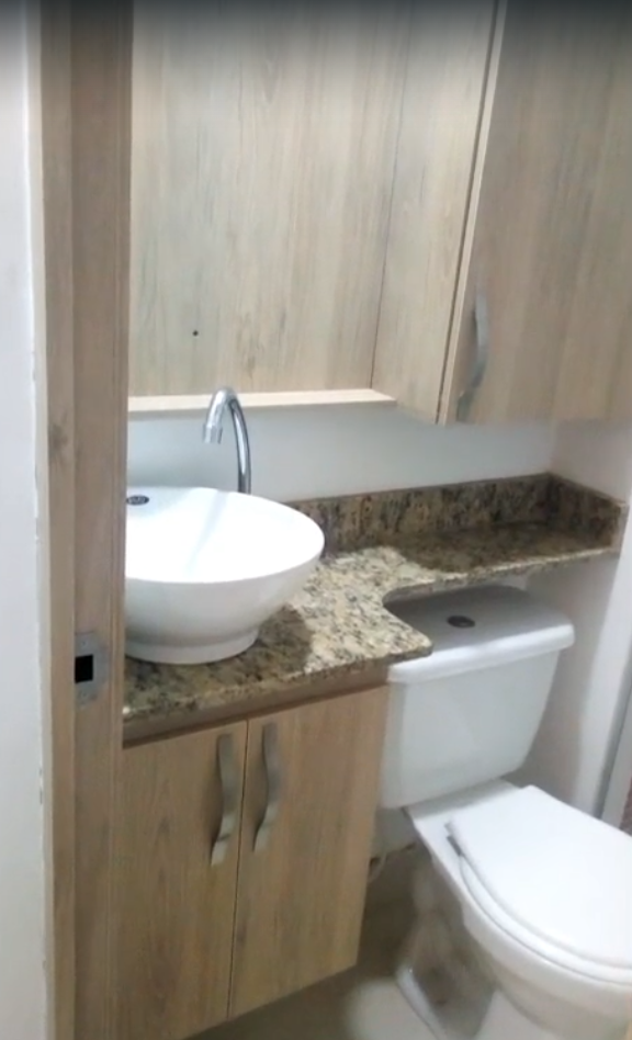 Apartamento en venta en La Milagrosa, Medellín · foto 18 de 18