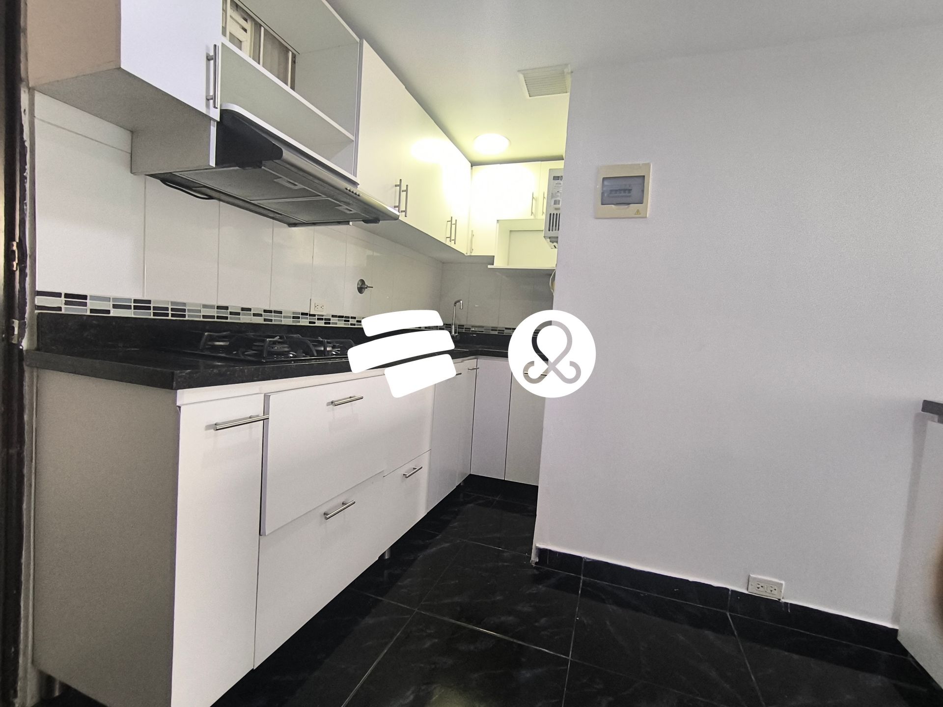 Apartamento en venta en Prado, Medellín · foto 4 de 21
