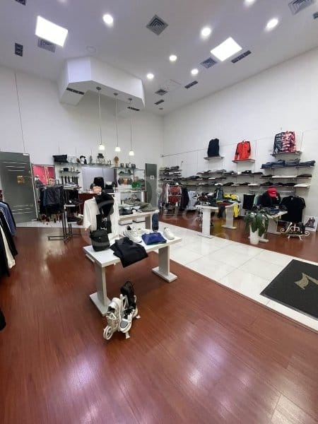 Local en venta en Perpetuo Socorro, Medellín, 75 m² · foto 2 de 12