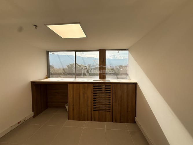 Oficina en venta en Suramericana, Medellín, 75 m² · foto 4 de 19
