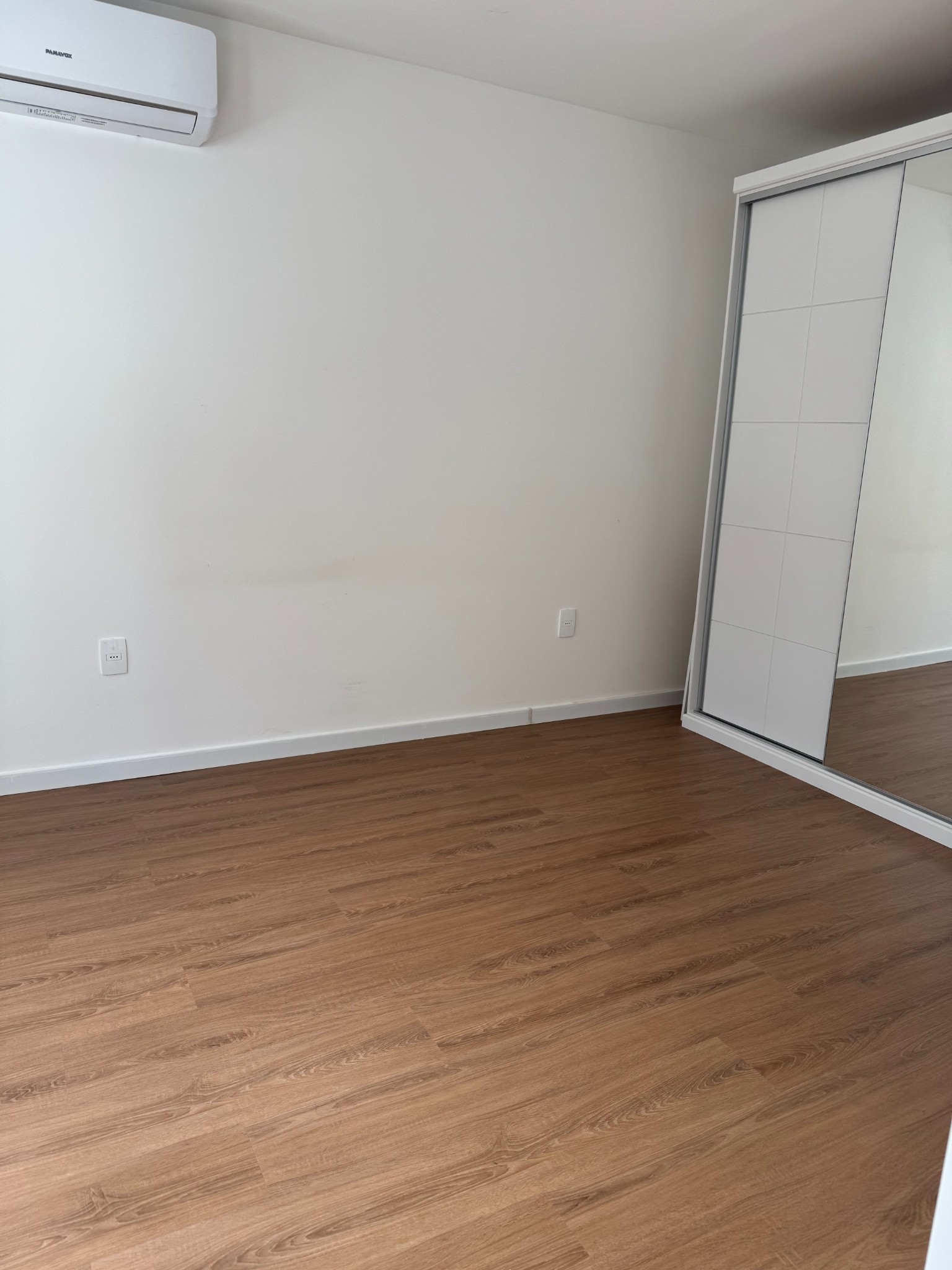 ALQUILER APARTAMENTO DE UN DORMITORIO EN CORDON · Foto 12