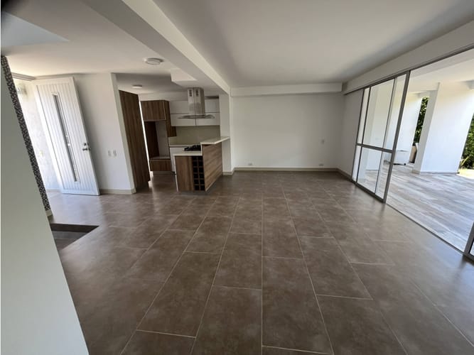 Casa de 3 alcobas en venta en Alfaguara, Jamundí, 153 m² · foto 11 de 24