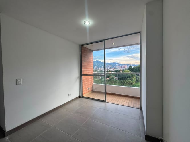 Apartamento en venta en El Porvenir, Itagüí · foto 24 de 24