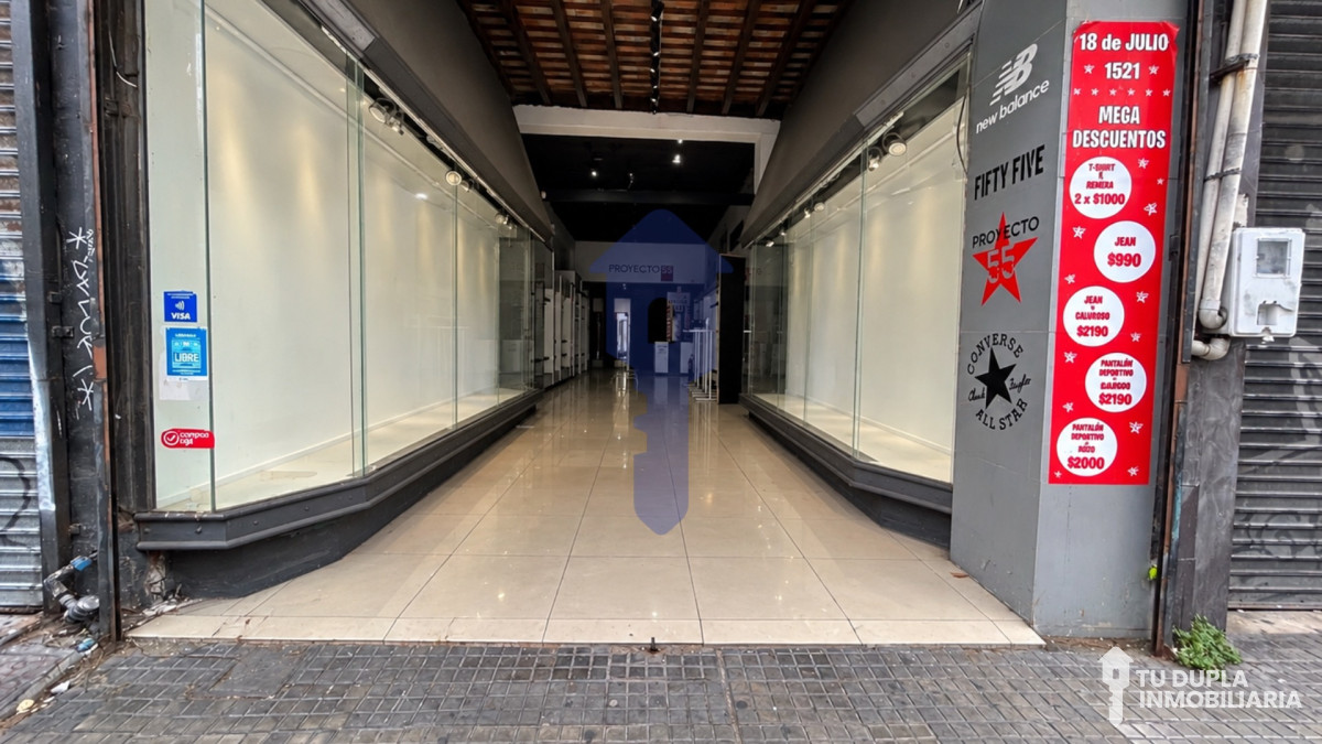 Alquiler De Local Comercial Sobre Av. 18 De Julio