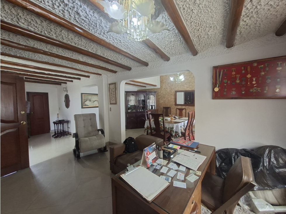Casa en venta en Santa Barbara Central, Bogotá · foto 3 de 16