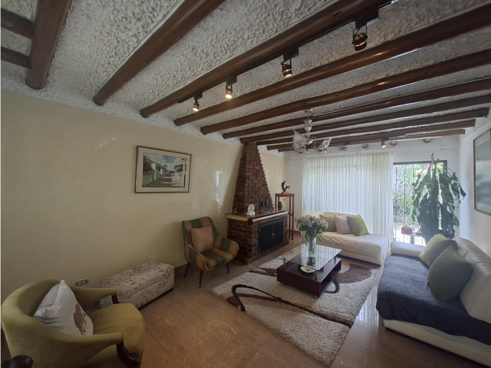 Casa en venta en Santa Barbara Central, Bogotá · foto 4 de 16