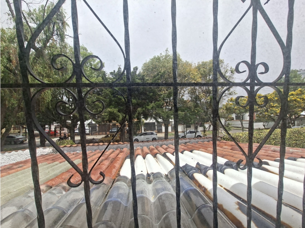 Casa en venta en Santa Barbara Central, Bogotá · foto 9 de 16