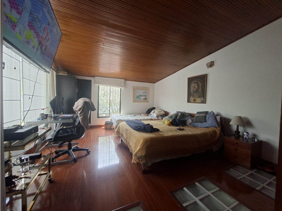 Casa en venta en Santa Barbara Central, Bogotá · foto 11 de 16