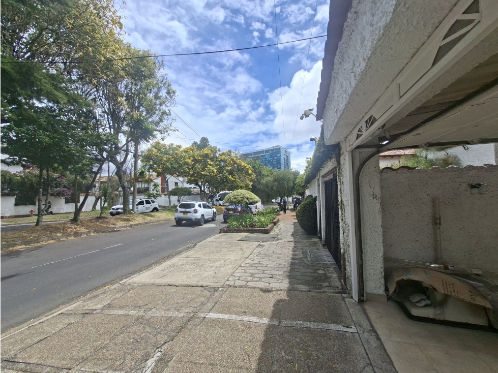 Casa en venta en Santa Barbara Central, Bogotá · foto 14 de 16