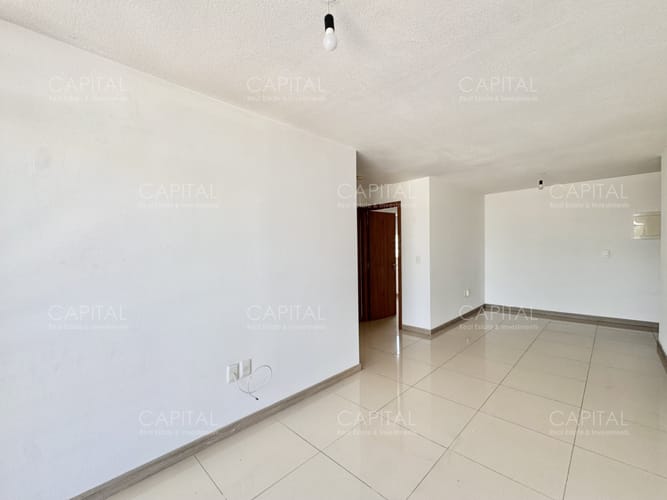 Apartamento de dos dormitorios en alquiler anual entre Bella Vista y Aguada sobre Av. Agraciada. · Foto 6