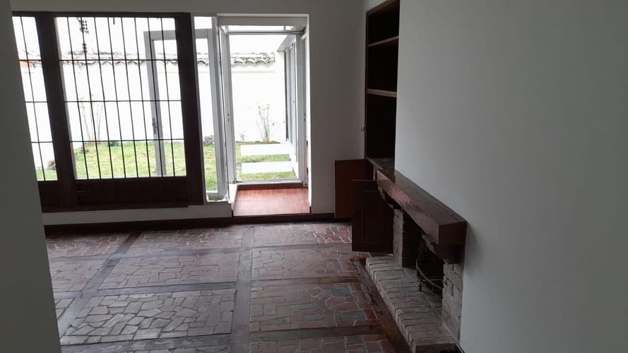 Casa de 6 alcobas en venta en El Contador, Bogotá, 280 m² · foto 6 de 13