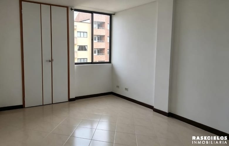 Apartamento en venta en La Floresta, Medellín · foto 17 de 18