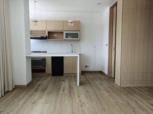 Apartaestudio en arriendo en Cola Del Zorro, Medellín, 59 m² · foto 3 de 16