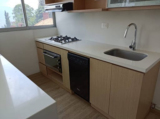 Apartaestudio en arriendo en Cola Del Zorro, Medellín, 59 m² · foto 6 de 16