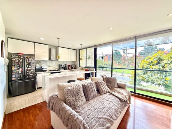 Apartamento de 3 alcobas en venta en Pasadena, Bogotá, 130 m² · foto 5 de 17