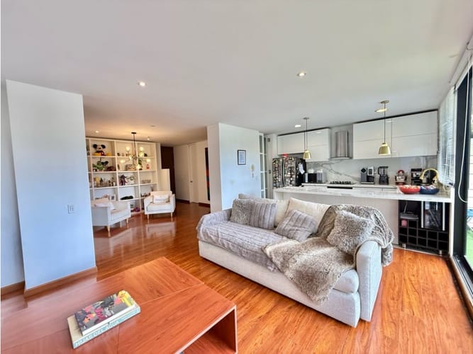 Apartamento de 3 alcobas en venta en Pasadena, Bogotá, 130 m² · foto 10 de 17