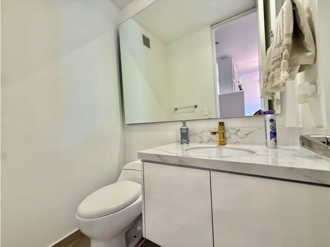 Apartamento de 3 alcobas en venta en Pasadena, Bogotá, 130 m² · foto 16 de 17