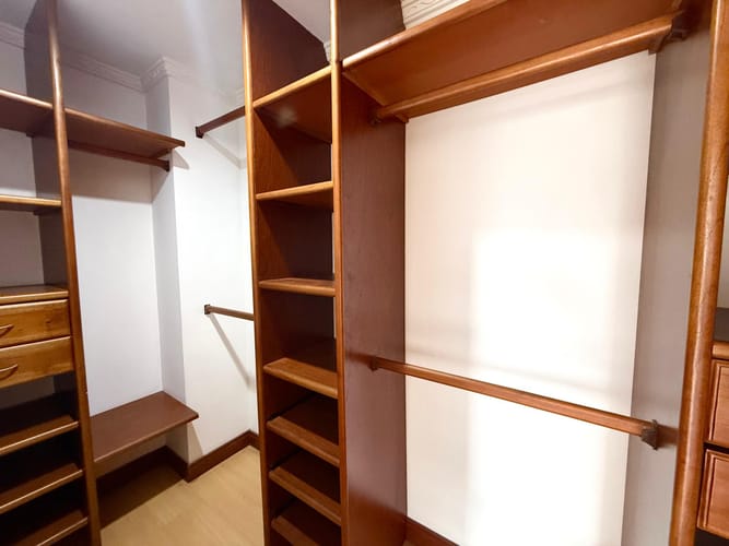 Casa de 4 alcobas en venta en Altos Del Poblado, Medellín, 250 m² · foto 11 de 23