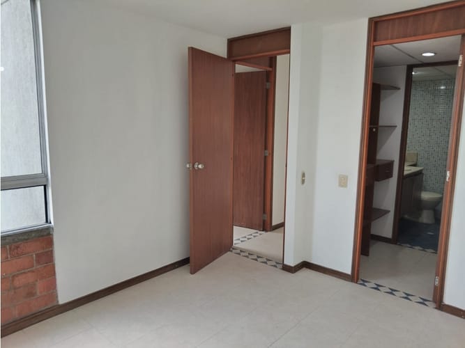 Apartamento en venta en La Candelaria, Medellín · foto 6 de 24