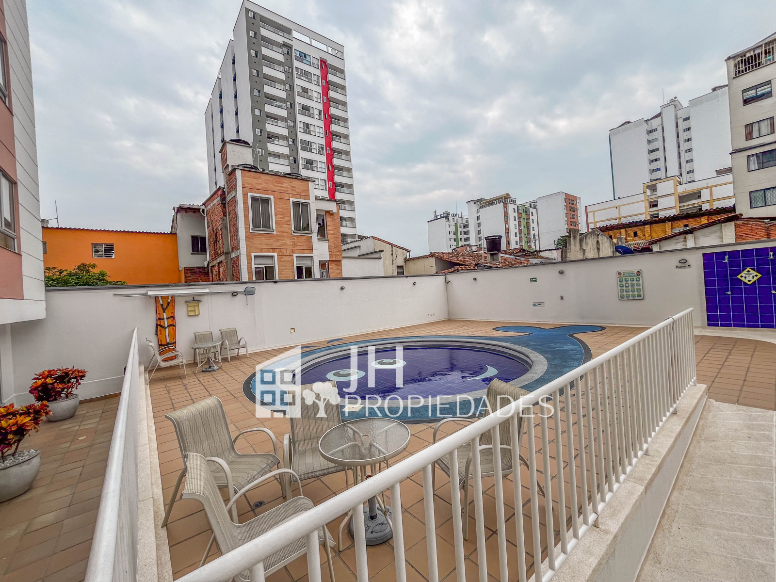 Apartamento en venta en San Francisco, Bucaramanga · foto 12 de 16