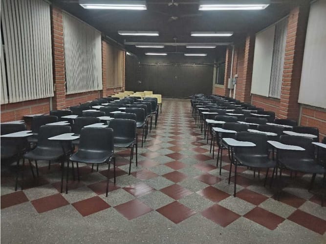 Bodega en venta en La Carrilera, La Estrella · foto 13 de 14