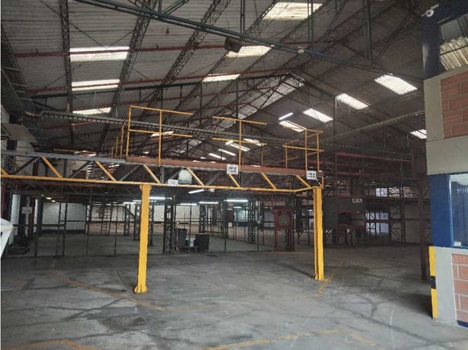 Bodega en arriendo en La Carrilera, La Estrella · foto 2 de 14