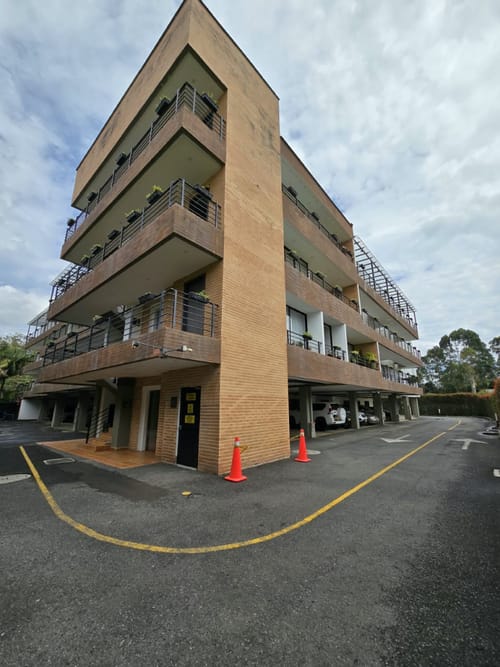 $595.000.000 en El Retiro