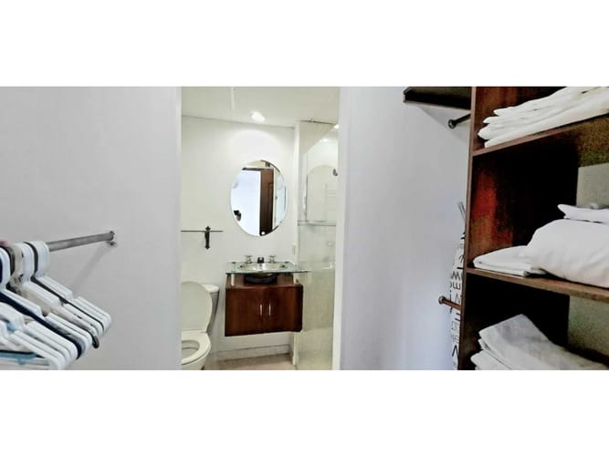 Apartamento en venta en Laureles, Medellín · foto 5 de 13