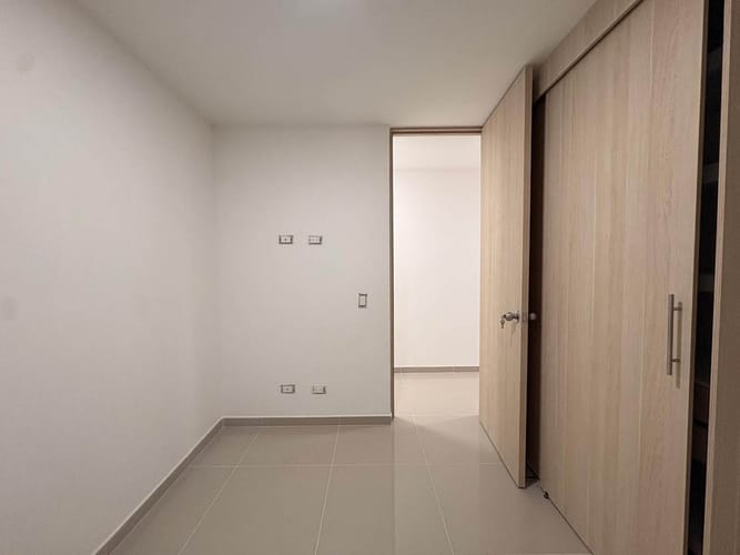 Apartamento de 3 alcobas en venta en Entreamigos, Sabaneta, 70 m² · foto 9 de 11