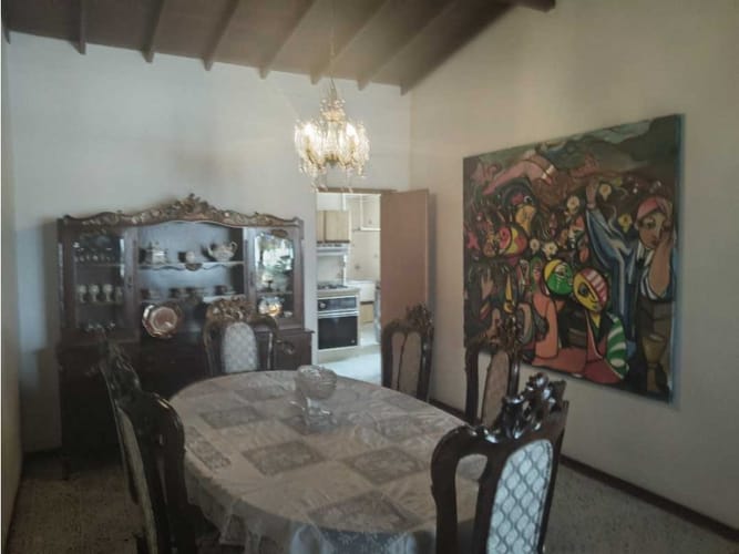 Apartamento de 3 alcobas en venta en Laureles, Medellín, 135 m² · foto 3 de 13