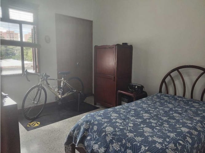 Apartamento de 3 alcobas en venta en Laureles, Medellín, 135 m² · foto 8 de 13