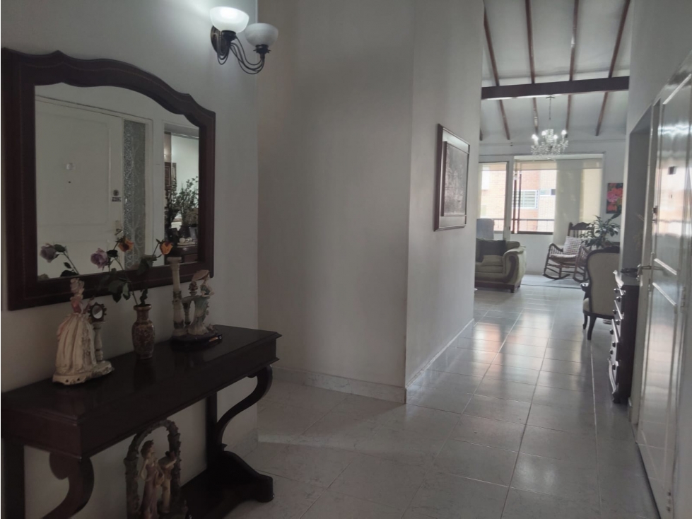 Apartamento en venta en Laureles, Medellín · foto 6 de 24