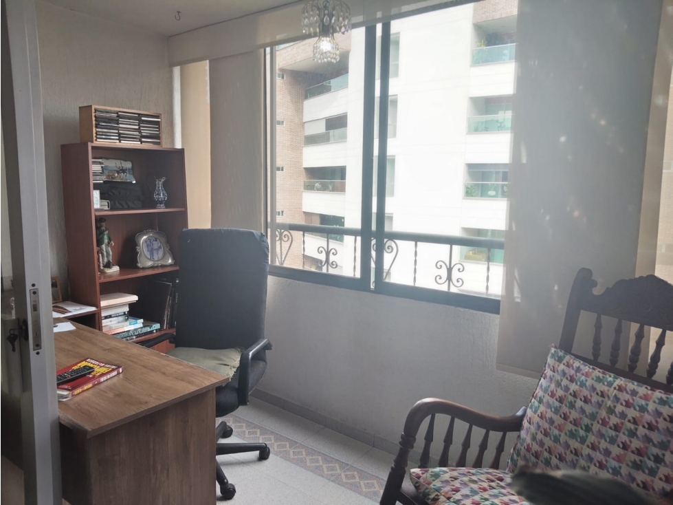 Apartamento en venta en Laureles, Medellín · foto 7 de 24