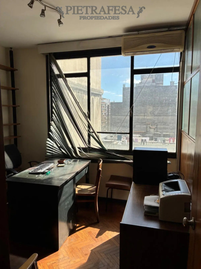 Oficina en alquiler, 2 privados, 2 baños. Centro. · Foto 9