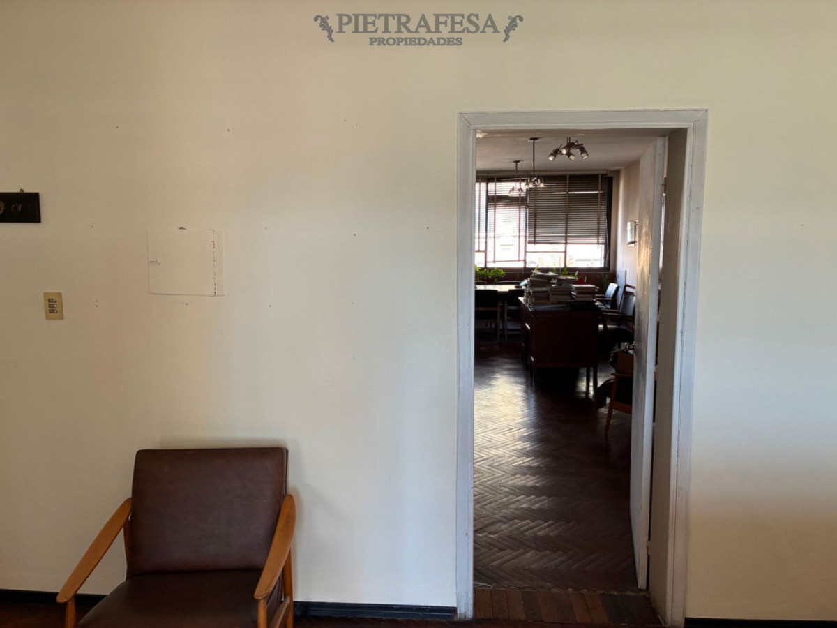 Oficina en alquiler, 2 privados, 2 baños. Centro. · Foto 11