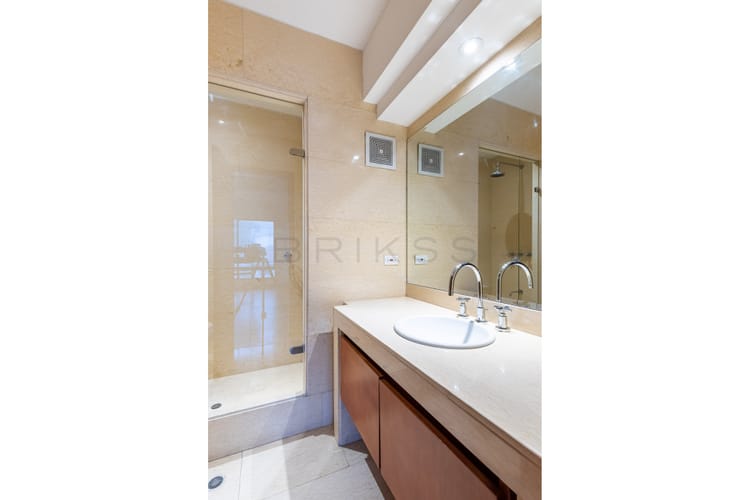 Apartamento en venta en Chicó Reservado, Bogotá · foto 17 de 19