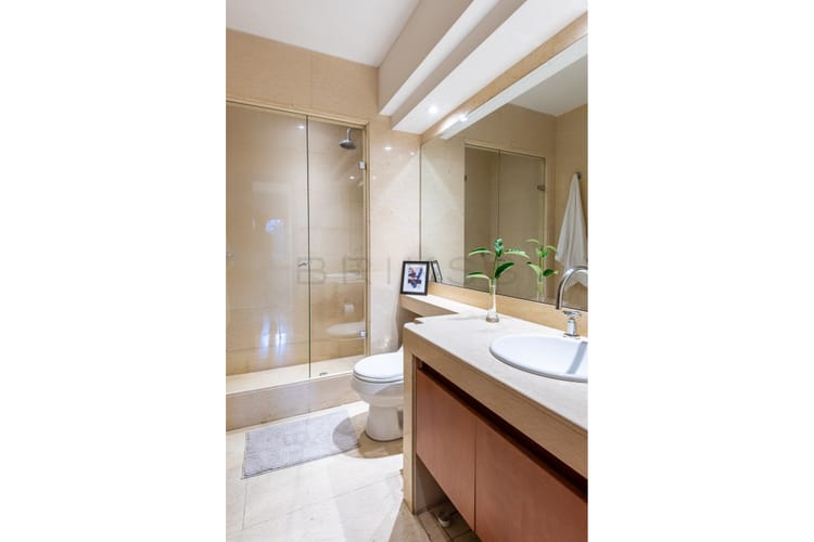 Apartamento en venta en Chicó Reservado, Bogotá · foto 19 de 19