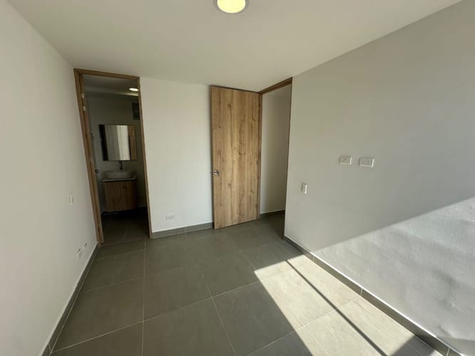 Apartamento de 2 alcobas en arriendo en Bellavista, Copacabana, 44 m² · foto 7 de 11