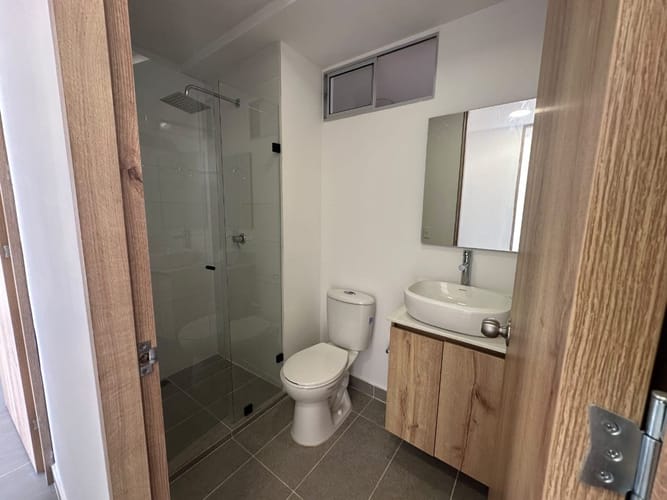 Apartamento de 2 alcobas en arriendo en Bellavista, Copacabana, 44 m² · foto 9 de 11