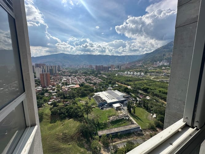 Apartamento de 2 alcobas en arriendo en Bellavista, Copacabana, 44 m² · foto 11 de 11