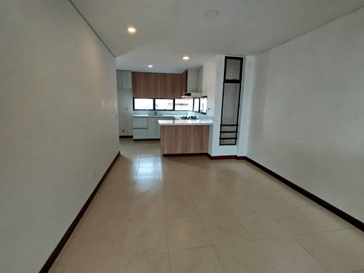 Apartamento en arriendo en Patio Bonito, Medellín · foto 6 de 23