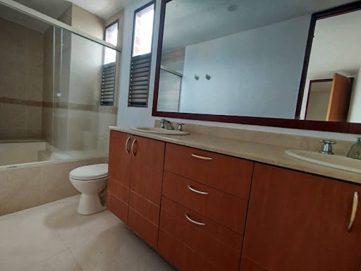 Apartamento en arriendo en Patio Bonito, Medellín · foto 13 de 23