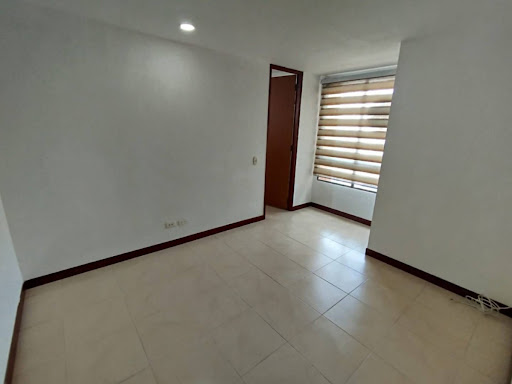 Apartamento en arriendo en Patio Bonito, Medellín · foto 15 de 23