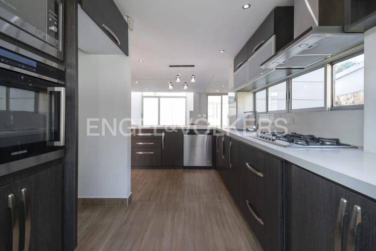 Casa de 3 alcobas en venta en Sotileza, Bogotá, 233 m² · foto 5 de 18