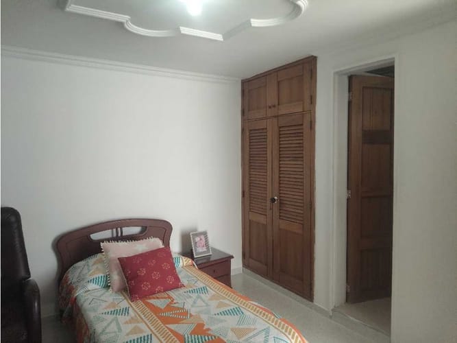 Casa de 4 alcobas en venta en Laureles, Medellín, 145 m² · foto 7 de 14