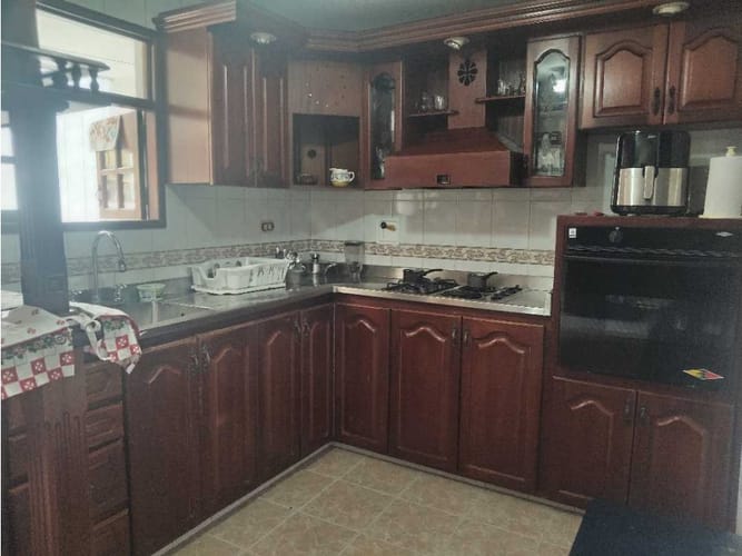 Casa de 4 alcobas en venta en Laureles, Medellín, 145 m² · foto 12 de 14